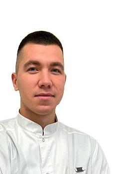 Дворянинов Александр Александрович