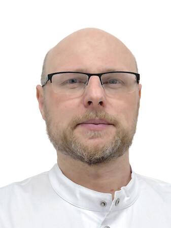 Сеничев Артем Анатольевич