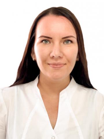 Семенникова Эльза Юрьевна